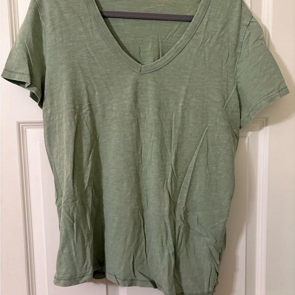 Universal Thread Sage Green V-Neck Tee